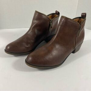 DIBA Women’s Size 8M Brown Leather Double Zip Ankle Boots Booties EUC